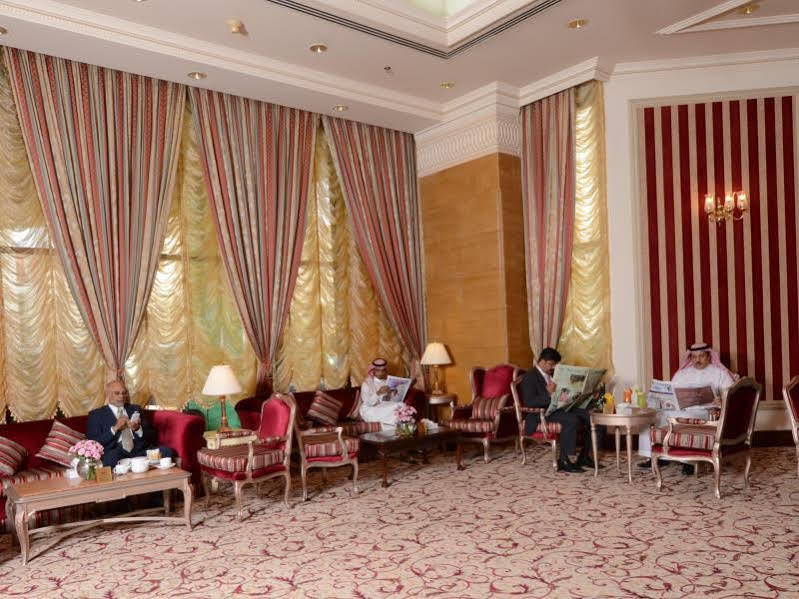 Отель Makkah Grand Coral Мекка Экстерьер фото